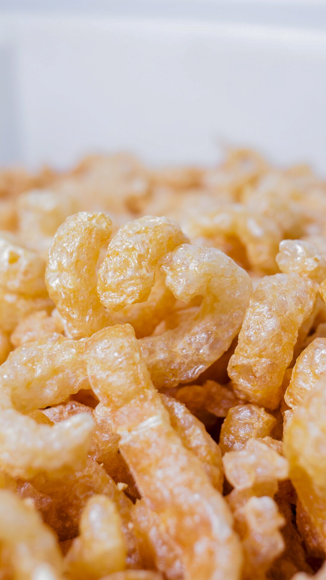 Equipe trabalhando na linha de produção